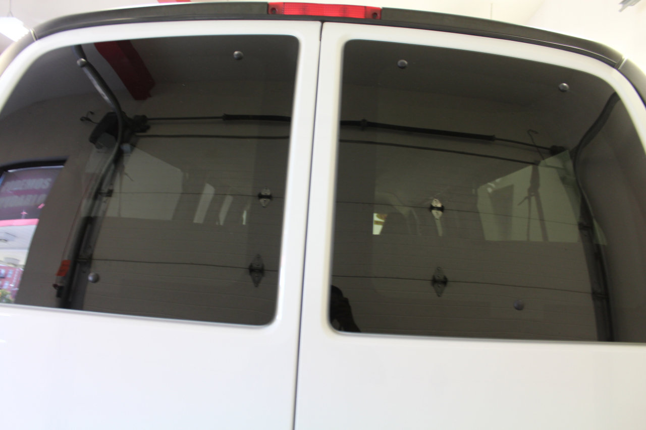 Used 2020 GMC Savana 3500 LT w/ LT Preferred Equipment Group image 5