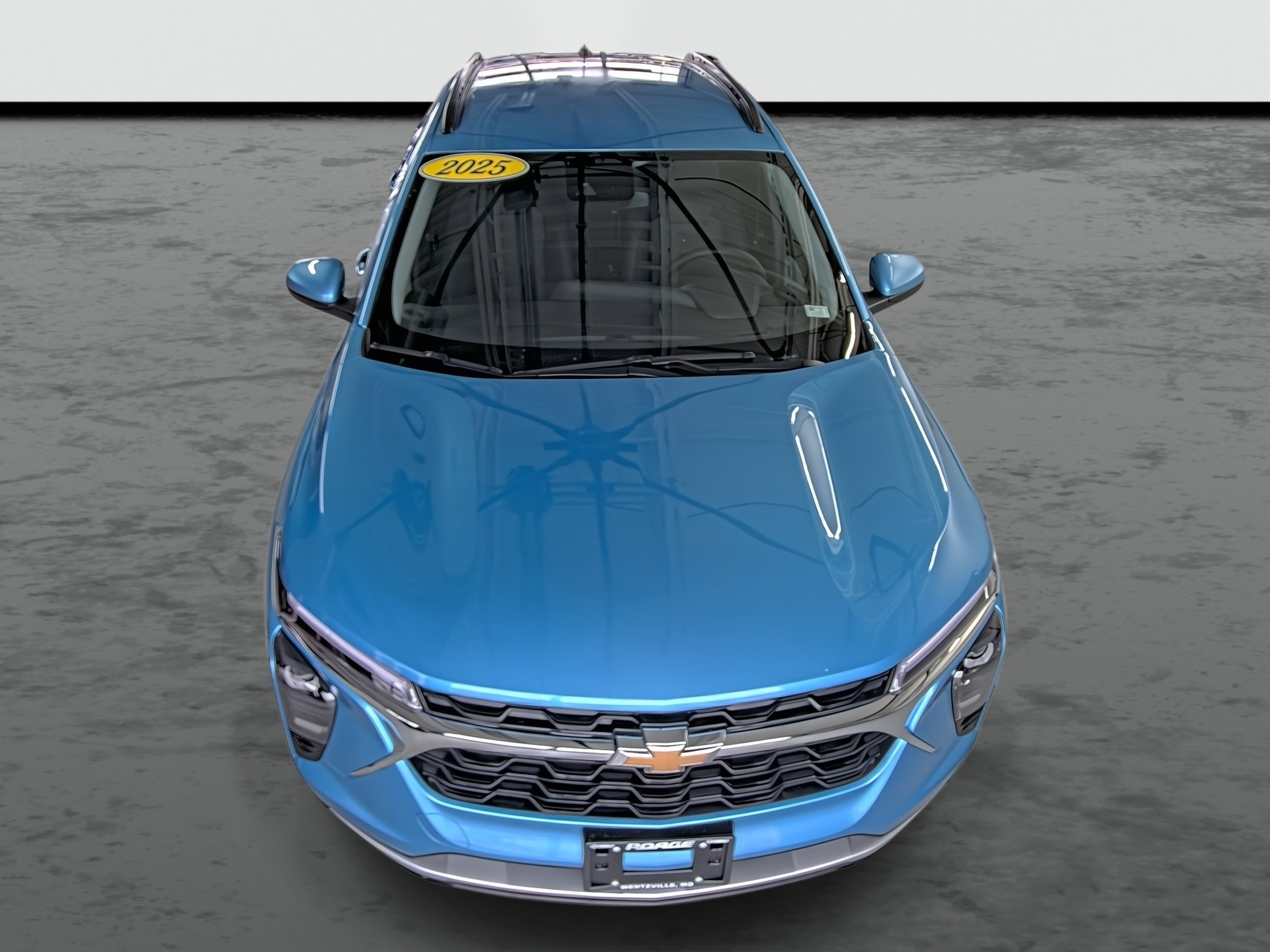 Used 2025 Chevrolet Trax LT w/ Driver Confidence Package image 6