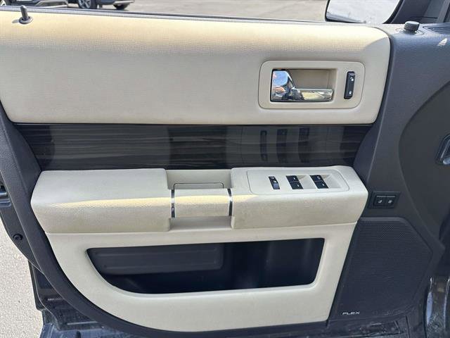 Used 2014 Ford Flex SEL w/ Equipment Group 202A image 16