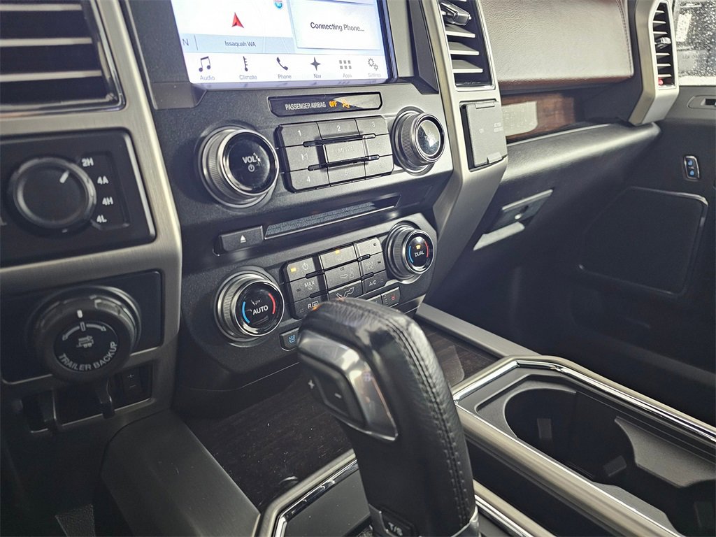 Used 2017 Ford F150 Platinum w/ Max Trailer Tow Package image 32