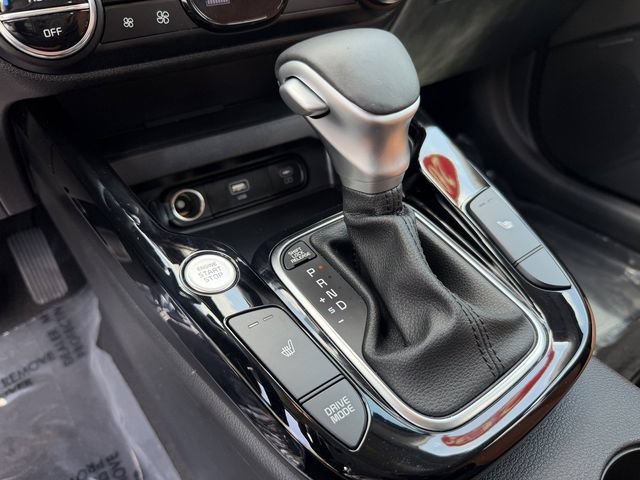 Certified 2025 Kia Soul EX FWD image 28