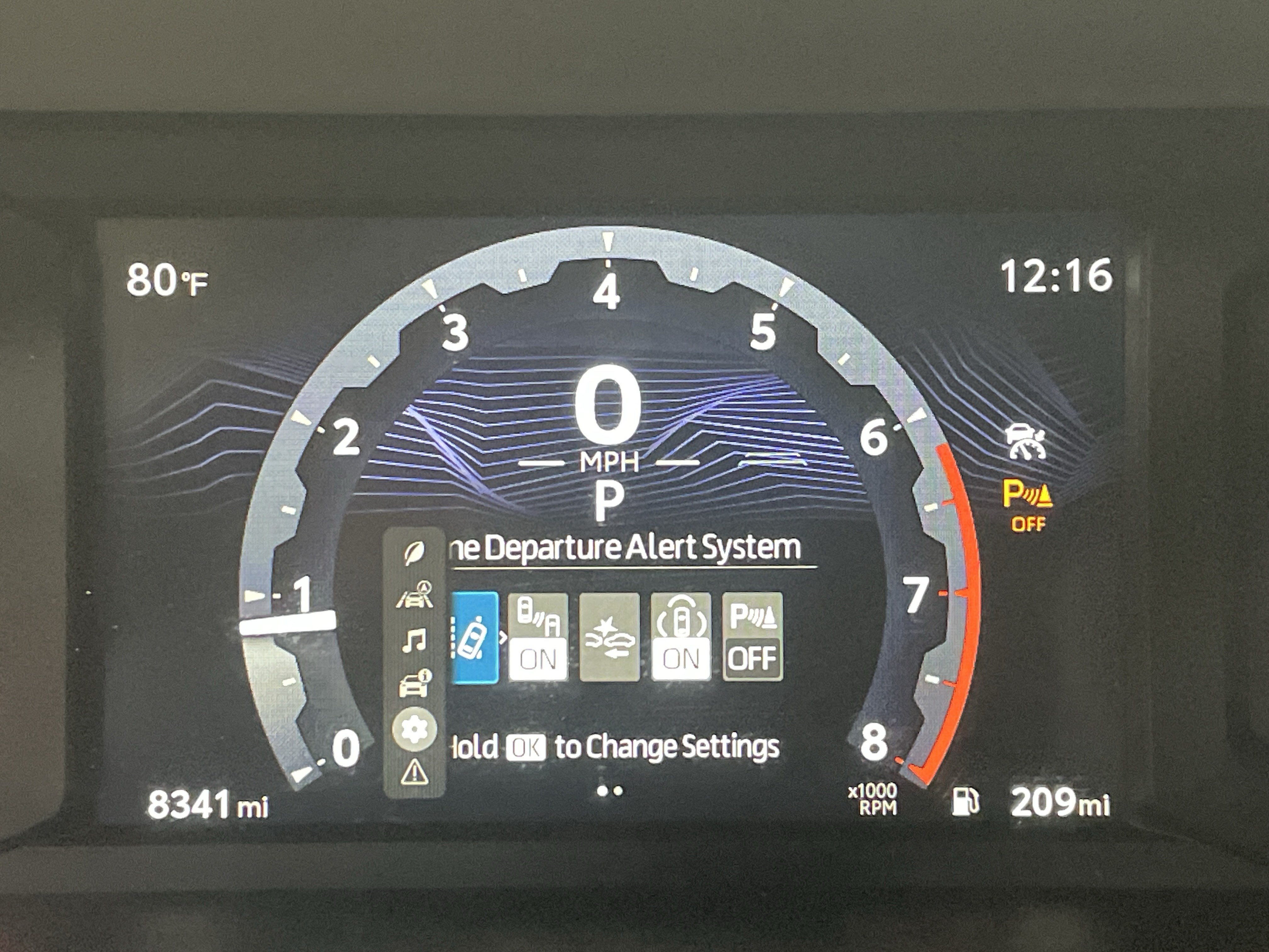 Certified 2024 Toyota Tacoma SR5 AWD/4WD image 22