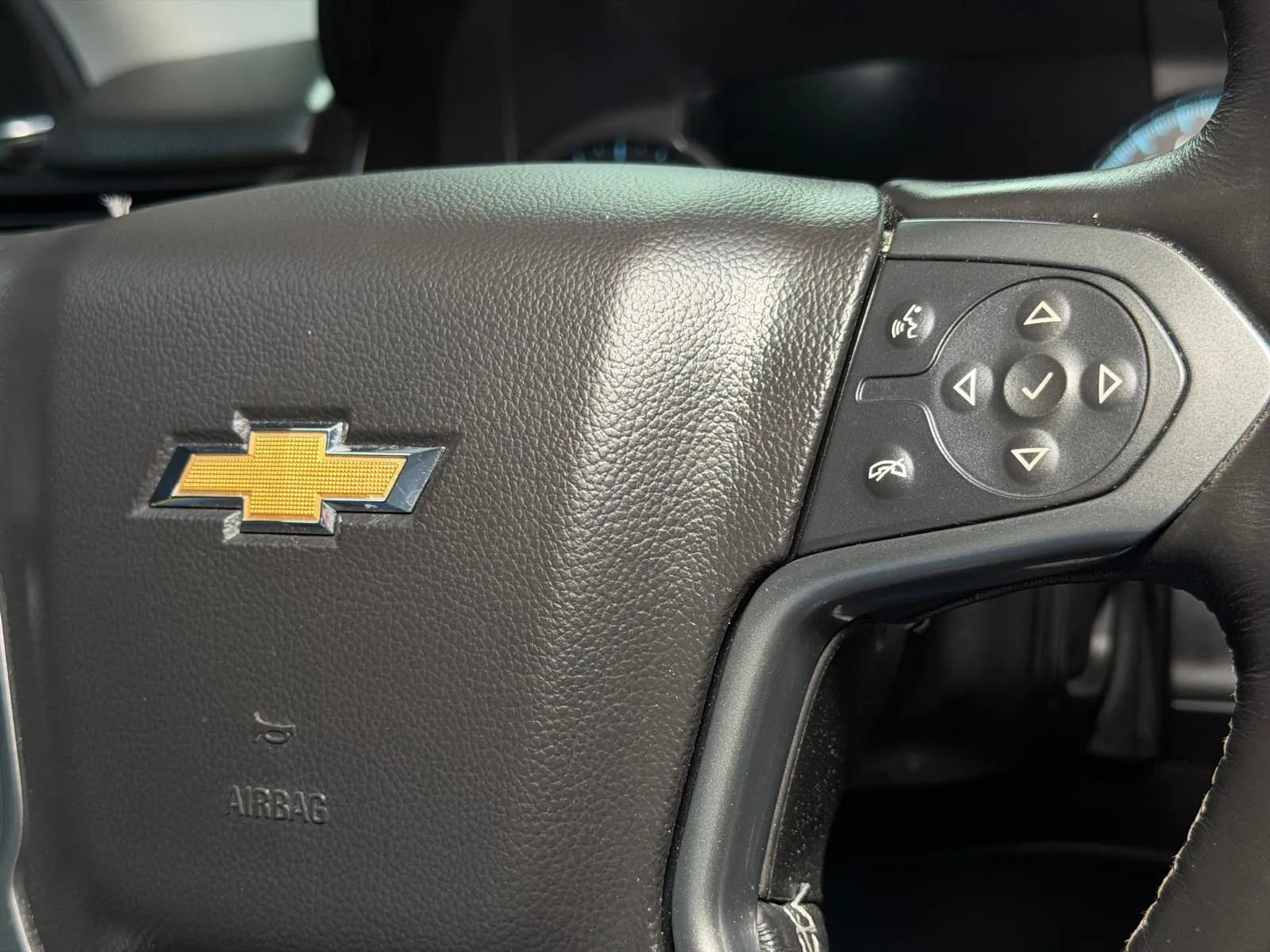 Used 2016 Chevrolet Suburban LTZ AWD/4WD image 38