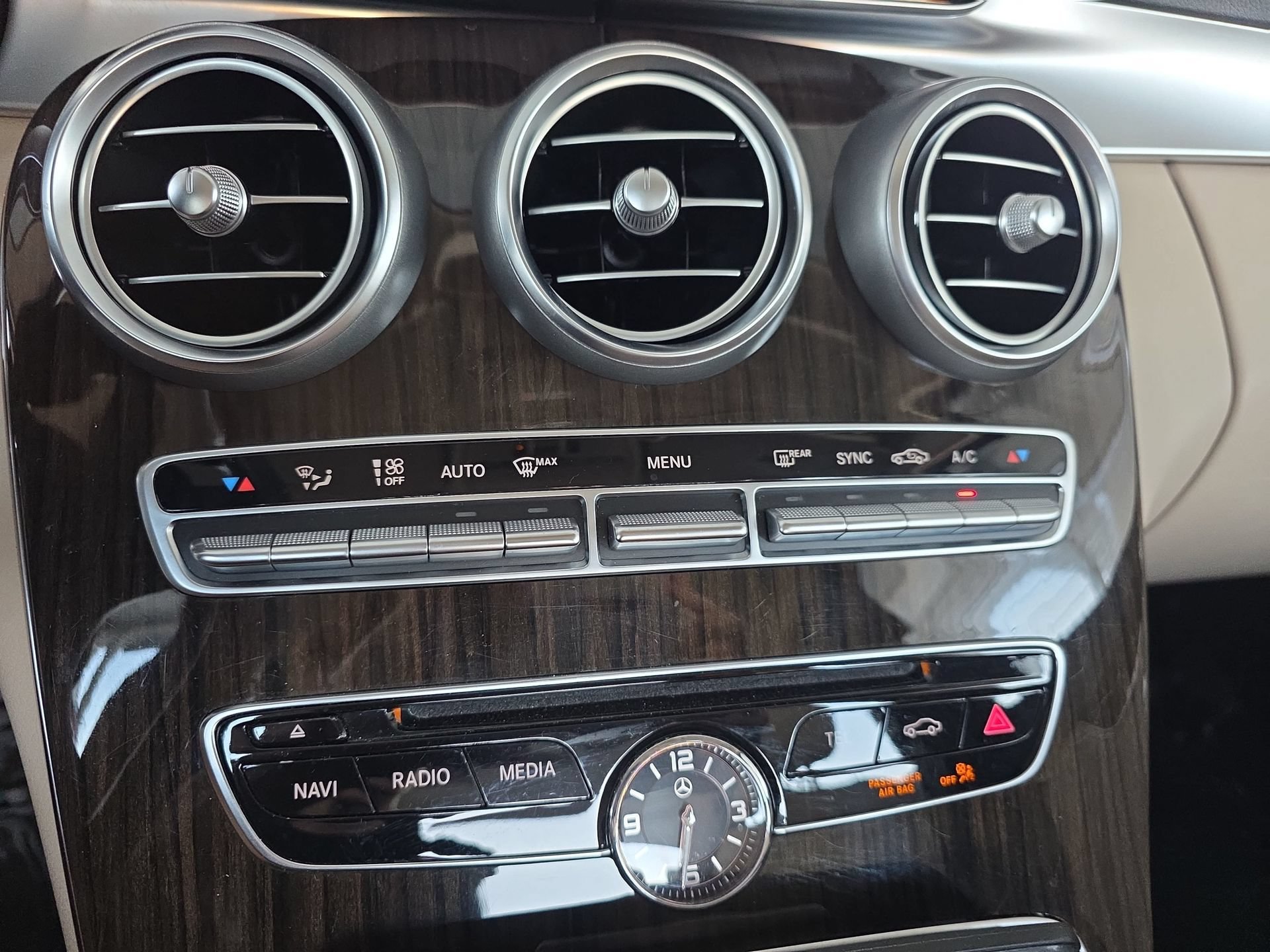 Certified 2017 Mercedes-Benz C 300 4MATIC Sedan image 23