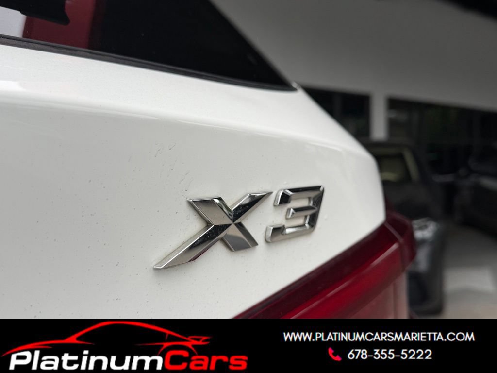 Used 2018 BMW X3 xDrive30i w/ Premium Package AWD/4WD image 9