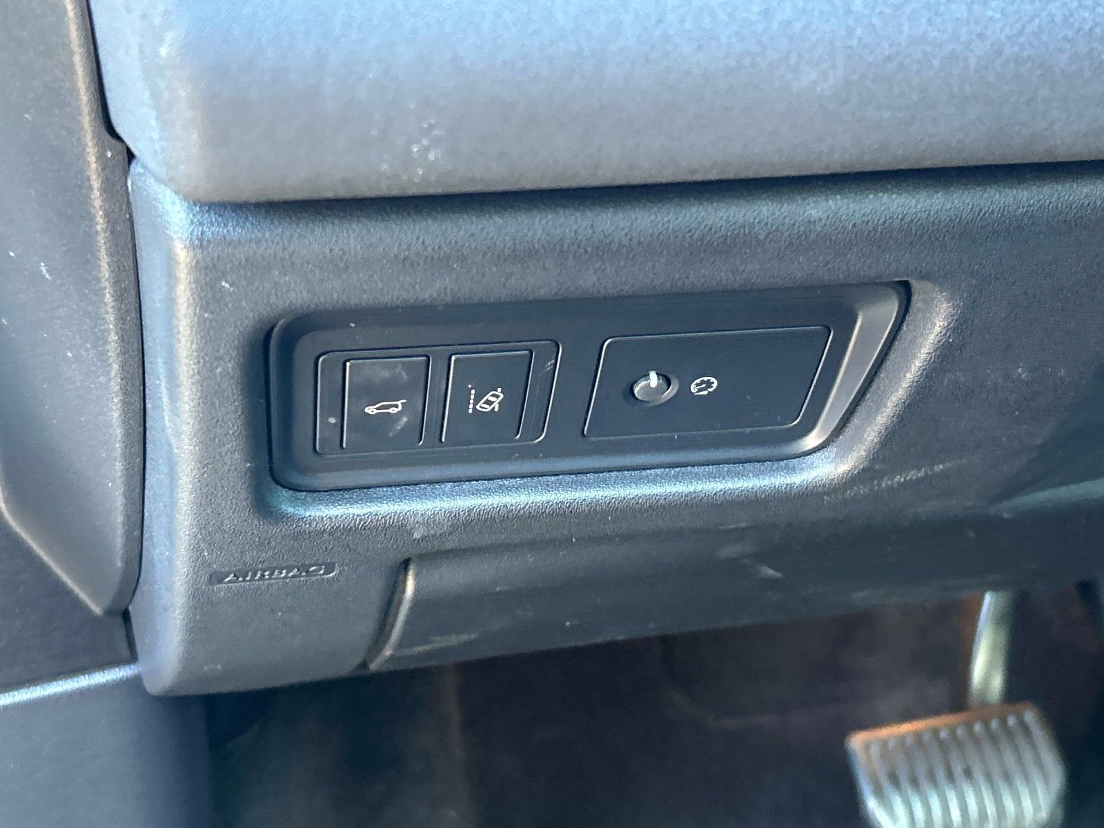 Used 2019 Land Rover Discovery Sport Landmark AWD/4WD image 24
