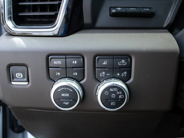 Used 2025 GMC Sierra 2500 Denali w/ Denali Reserve Package image 10