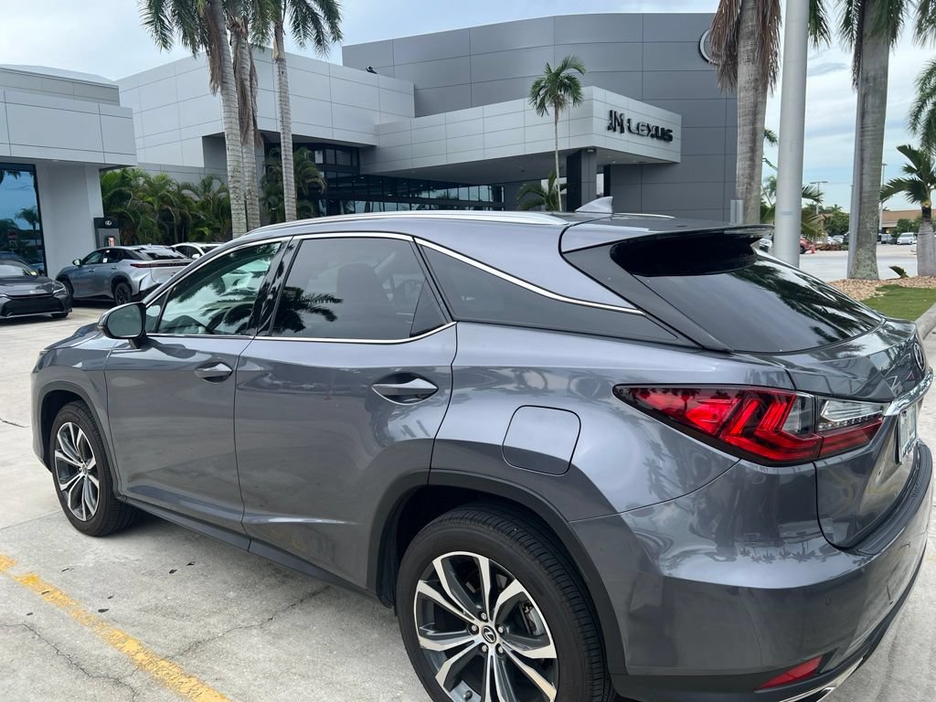 Certified 2022 Lexus RX 350 FWD w/ Premium Package image 11
