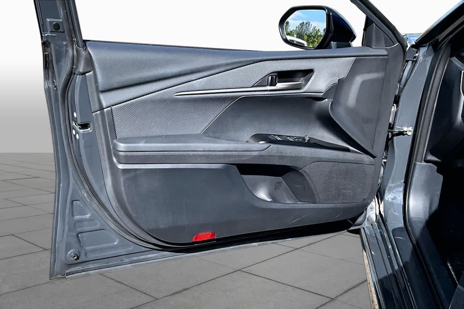 Certified 2025 Toyota Camry SE w/ Convenience Package FWD image 21