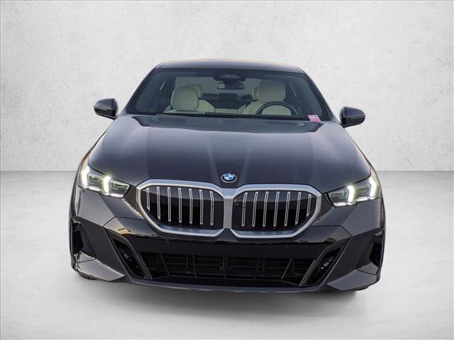 Used 2024 BMW 530i w/ M Sport Package image 2