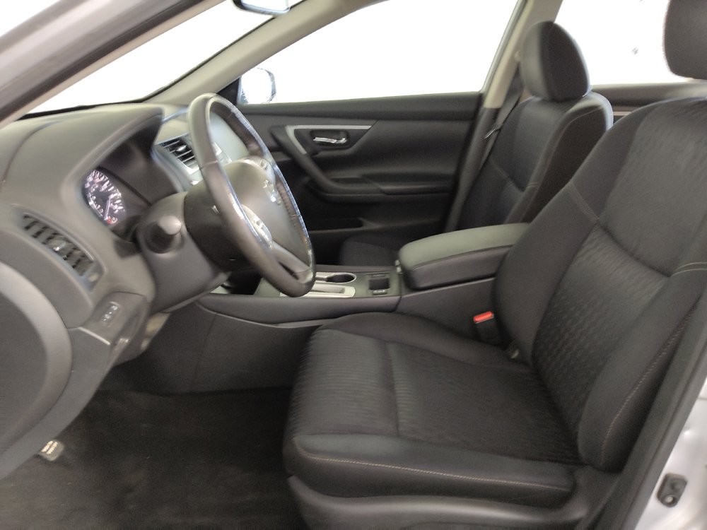 Used 2017 Nissan Altima 2.5 SV w/ Convenience Package FWD image 17