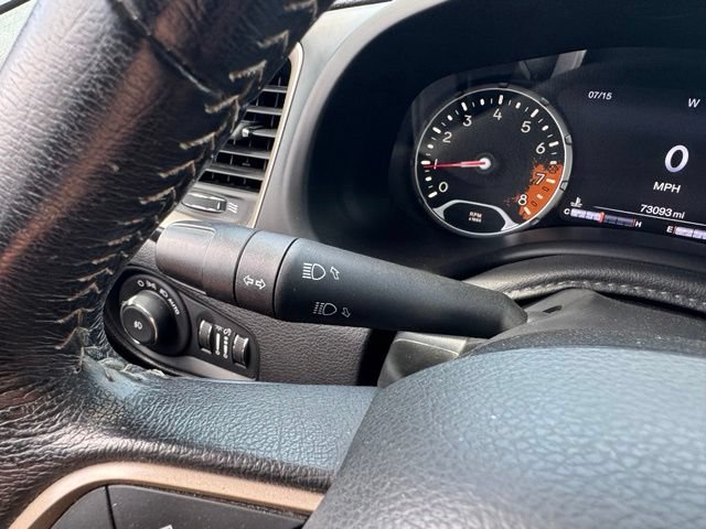 Used 2016 Jeep Renegade Limited AWD/4WD image 30