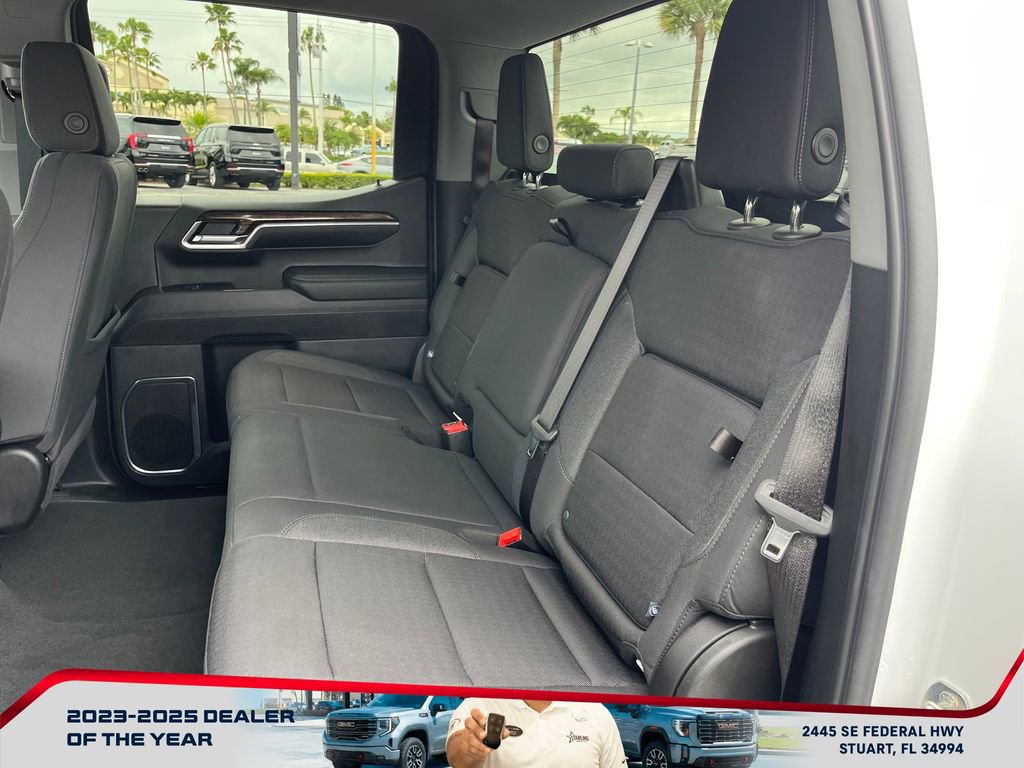 Used 2024 GMC Sierra 1500 Elevation image 24