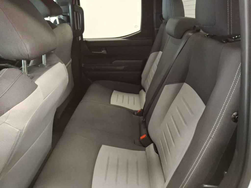 Used 2025 Toyota Tacoma TRD Sport AWD/4WD image 10