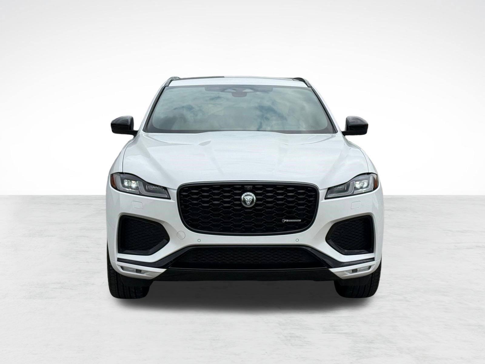 Used 2025 Jaguar F-PACE R-Dynamic S AWD/4WD image 6