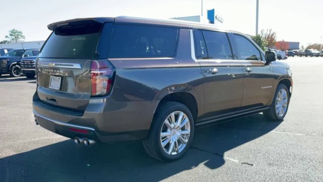 Used 2021 Chevrolet Suburban High Country w/ Premium Package RWD image 8