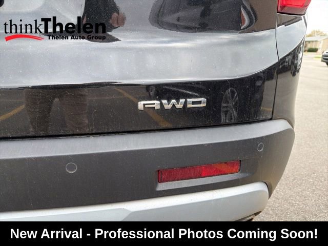 Used 2021 GMC Acadia SLT AWD/4WD image 9