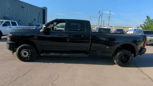 New 2026 RAM 3500 Laramie AWD/4WD image 5