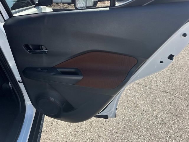 Certified 2024 Nissan Kicks SR image 21