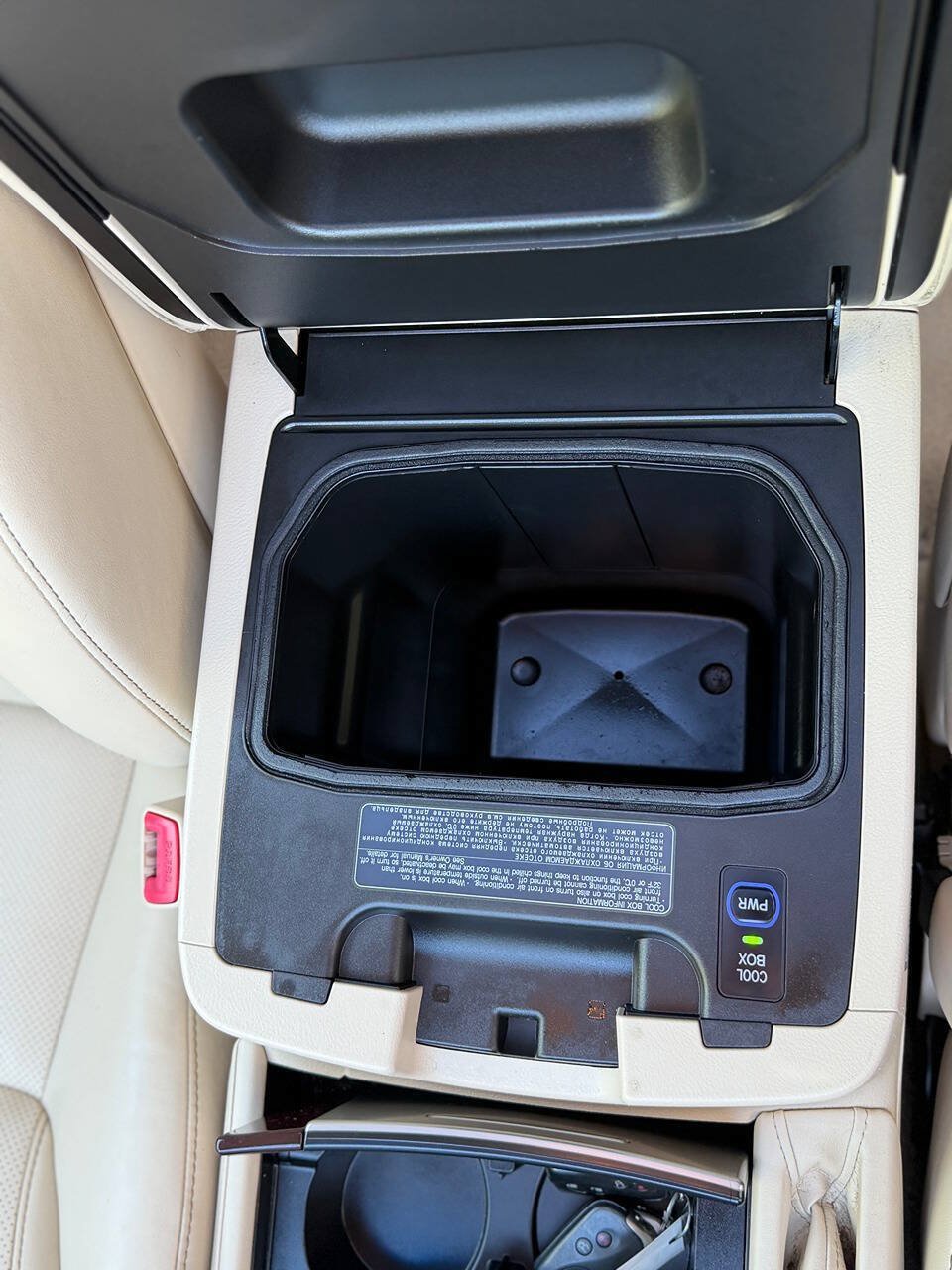 Used 2013 Lexus LX 570 4WD w/ Luxury Pkg image 91