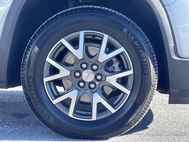 Certified 2023 GMC Acadia SLE w/ Driver Convenience Package image 18