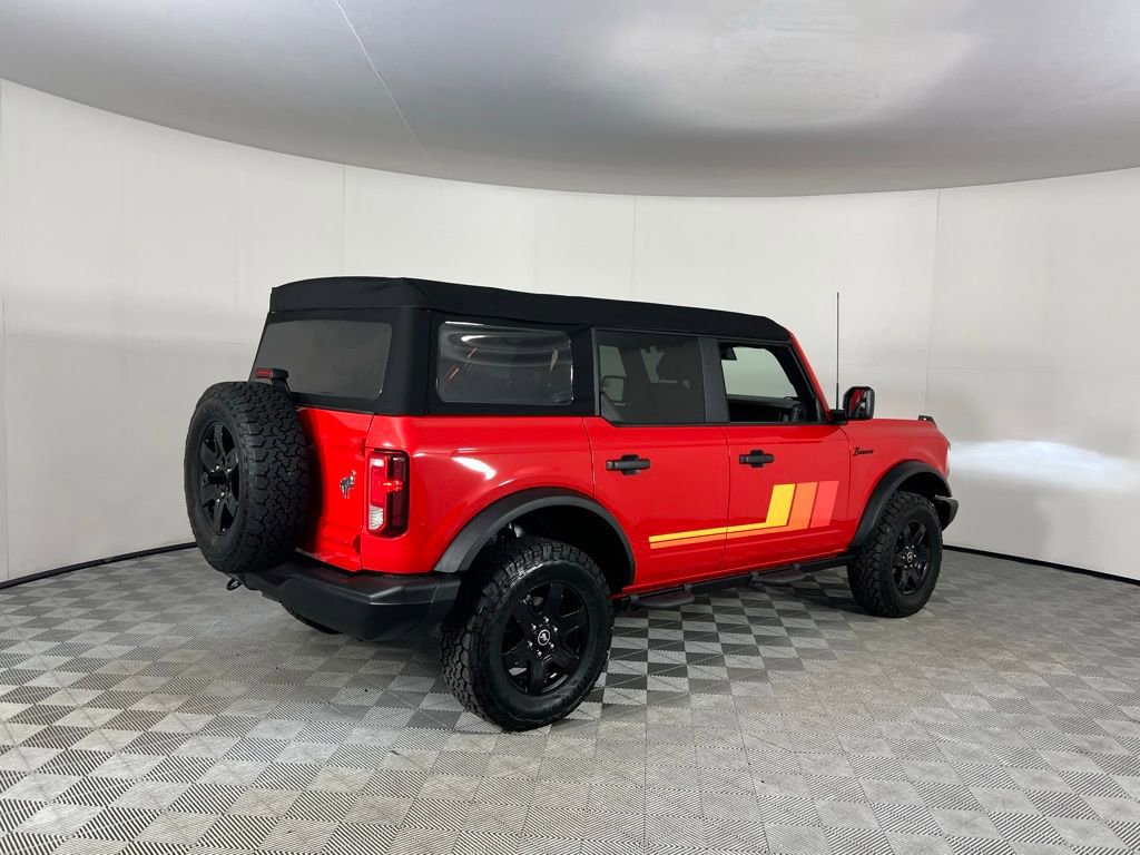 Used 2024 Ford Bronco Black Diamond image 7