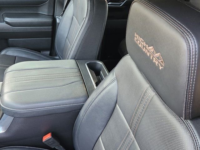 Used 2024 Chevrolet Silverado 1500 High Country w/ High Country Premium Package image 22