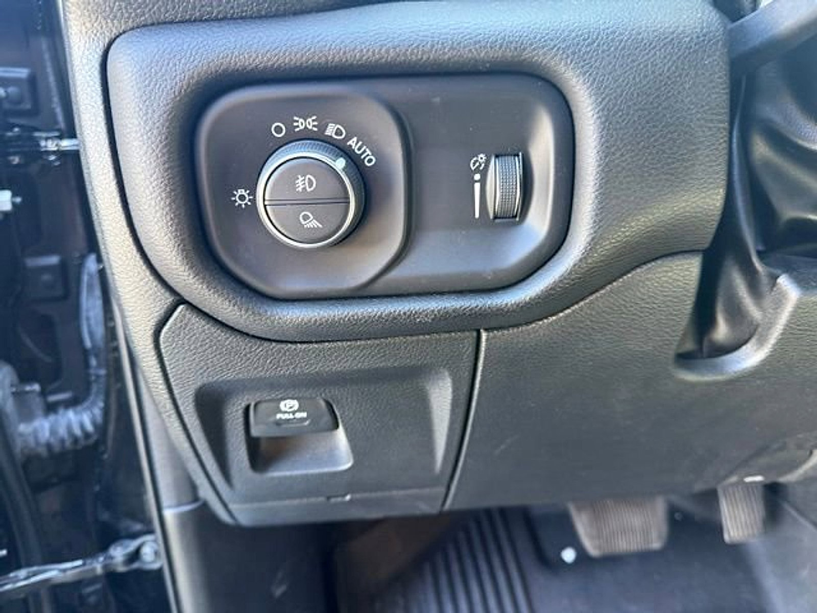 Used 2023 RAM 1500 Big Horn image 18