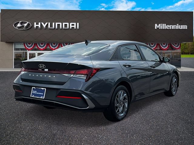 Certified 2024 Hyundai Elantra SEL FWD image 7
