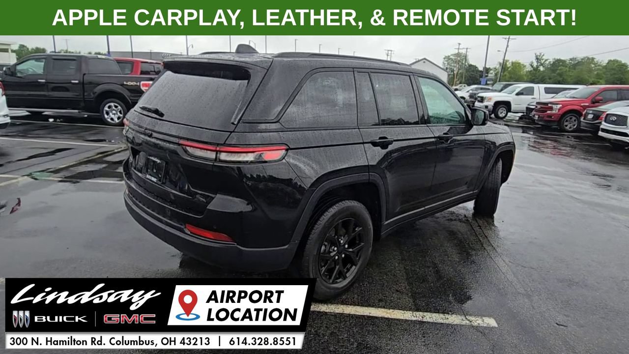 Used 2025 Jeep Grand Cherokee Altitude AWD/4WD image 8