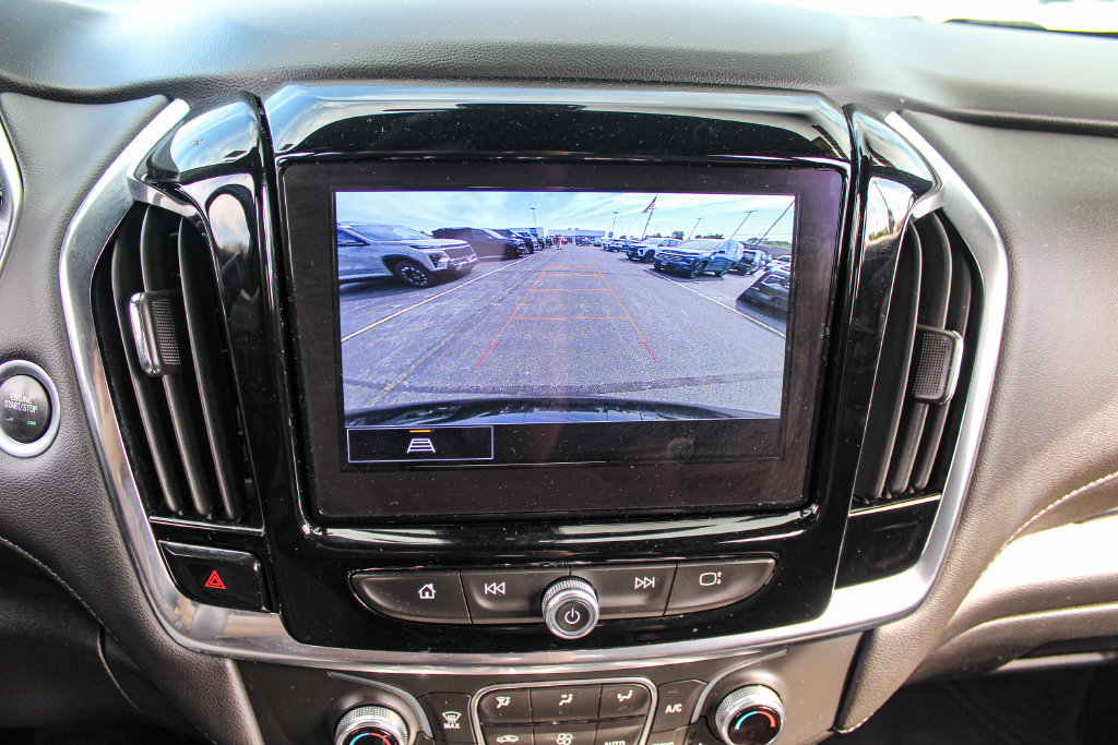 Used 2023 Chevrolet Traverse LT FWD image 29