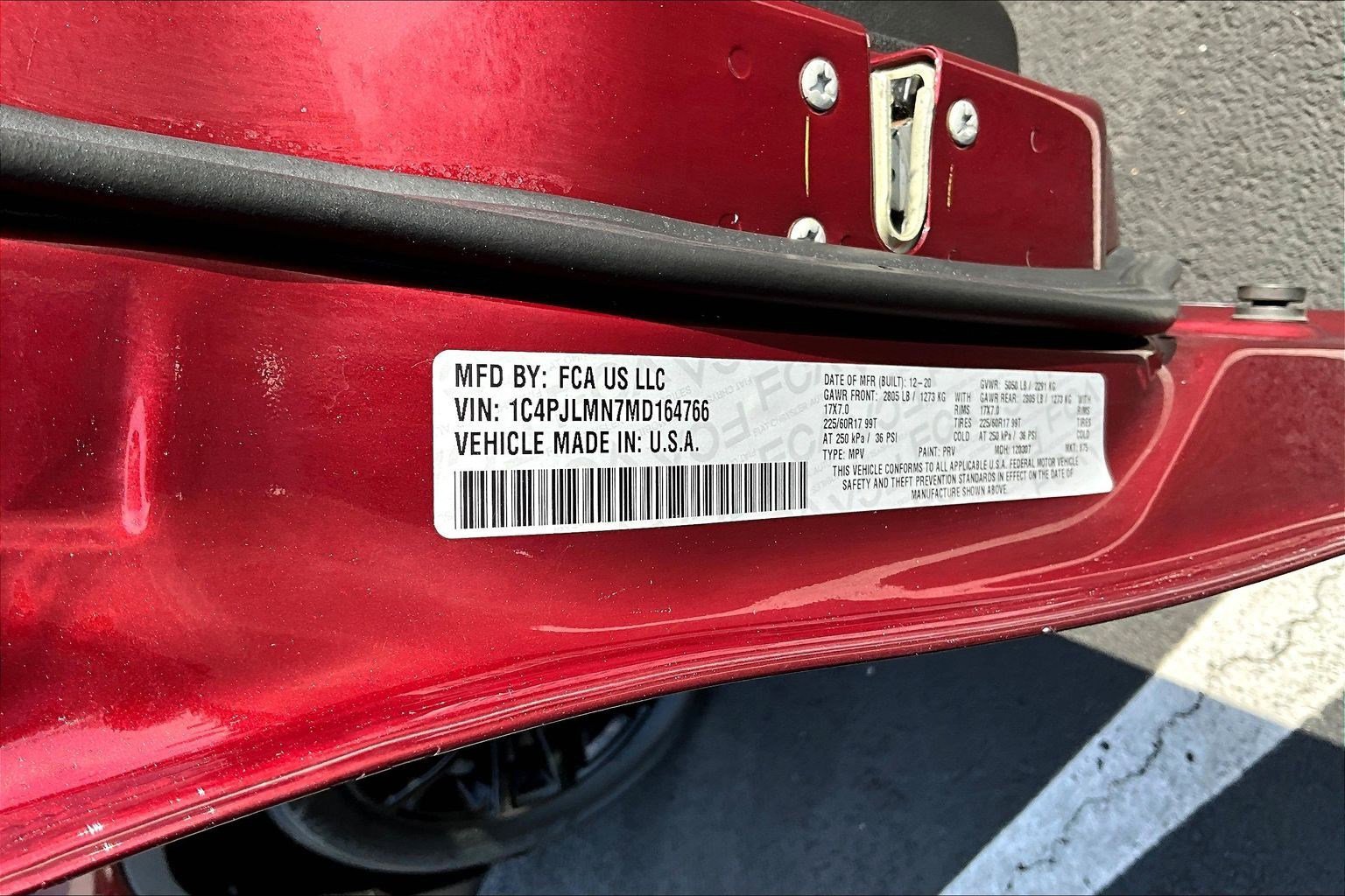 Used 2021 Jeep Cherokee Latitude Lux w/ Comfort/Convenience Group image 19