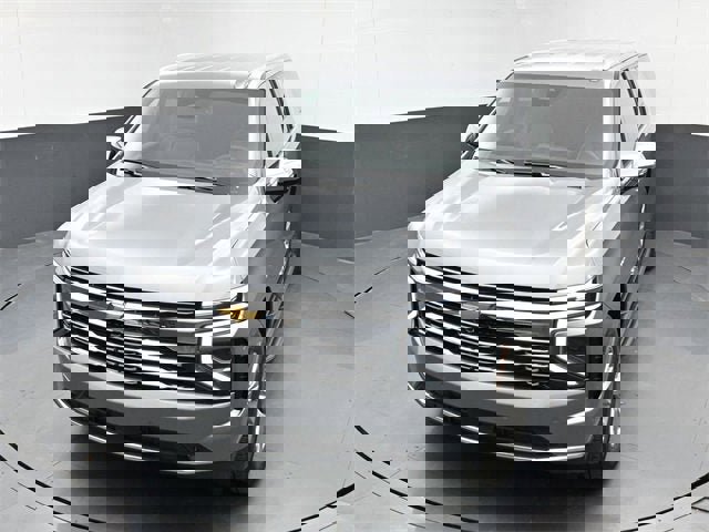 New 2026 Chevrolet Suburban Premier image 38