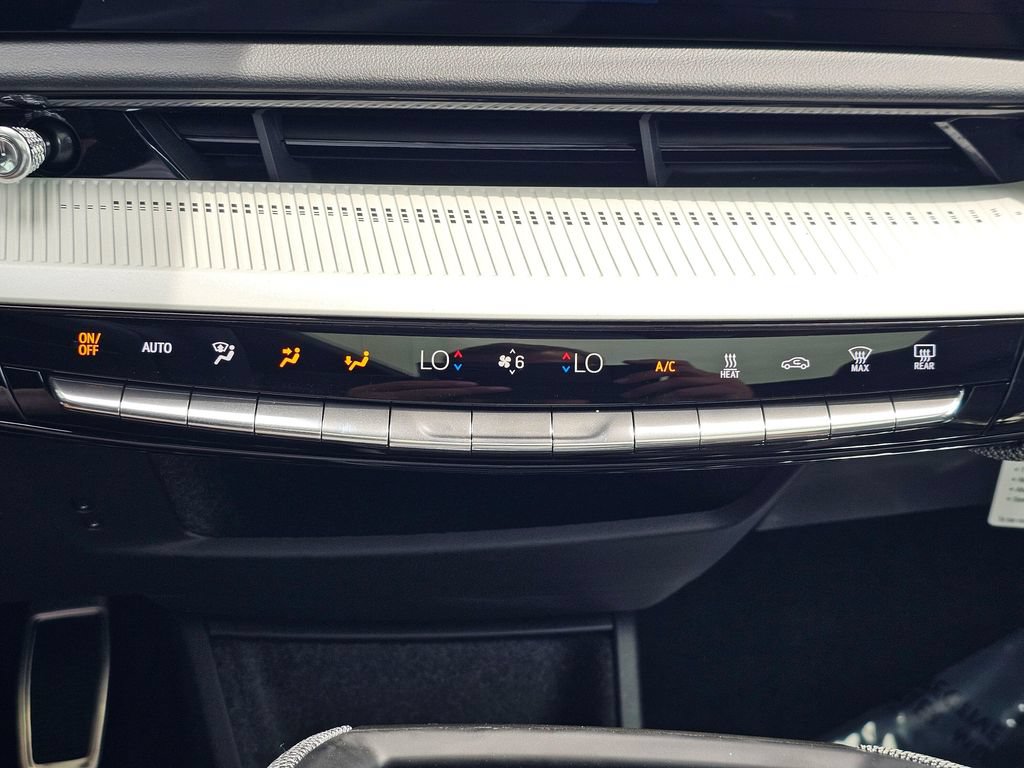 New 2026 Cadillac Optiq Sport 1 AWD/4WD image 31