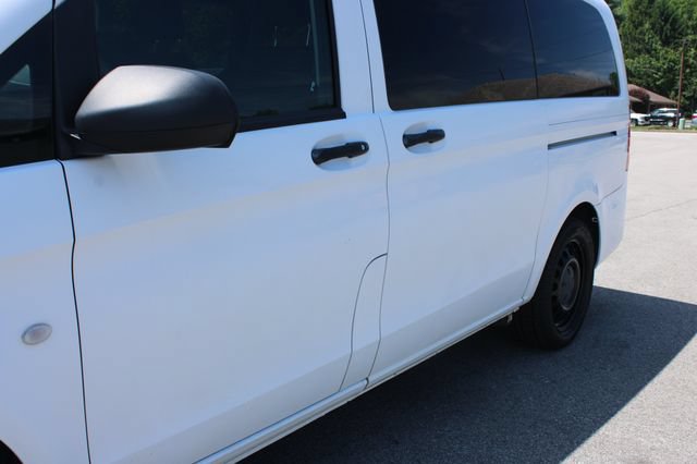 Used 2017 Mercedes-Benz Metris Passenger image 42
