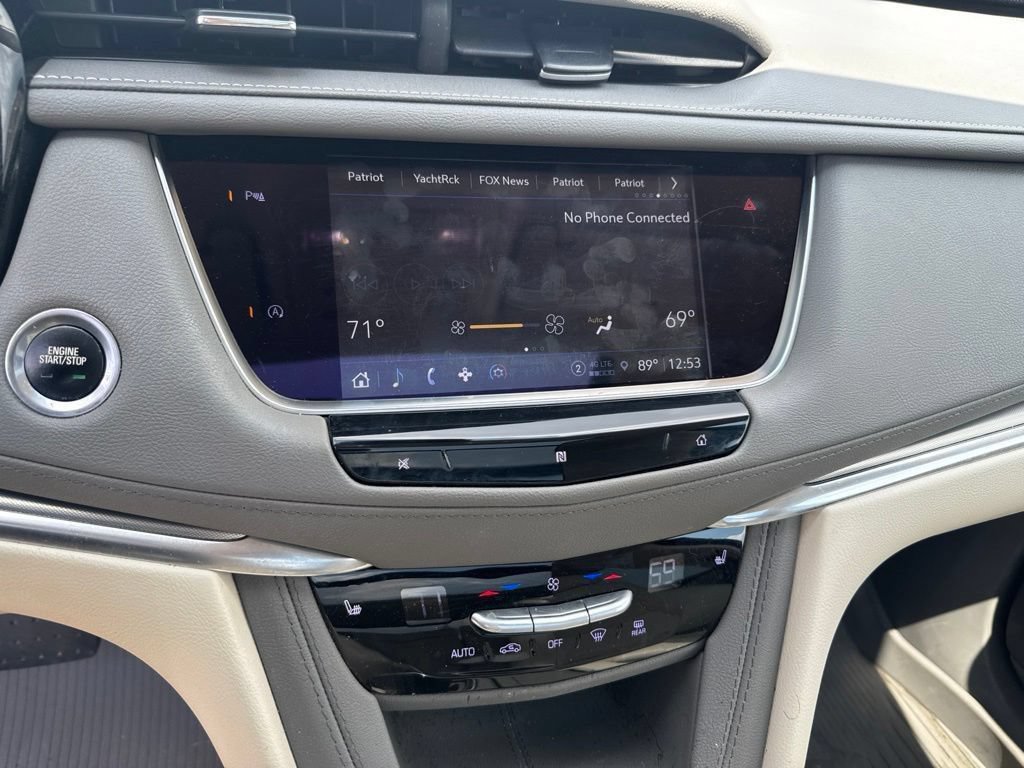Used 2021 Cadillac XT5 Premium Luxury w/ LPO, Floor Liner Package AWD/4WD image 13