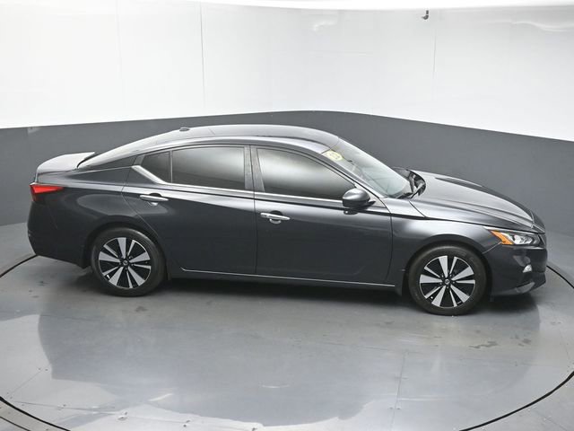 Used 2022 Nissan Altima 2.5 SV image 46