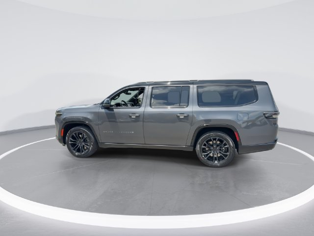 New 2026 Jeep Grand Wagoneer L Summit w/ Premium Group III AWD/4WD image 5