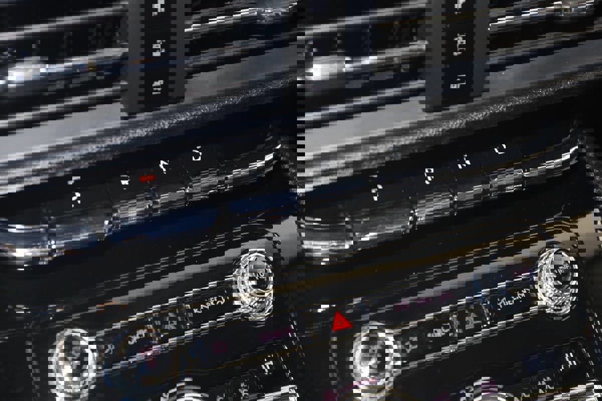 Used 2020 Lincoln Corsair FWD w/ Premium Package image 7