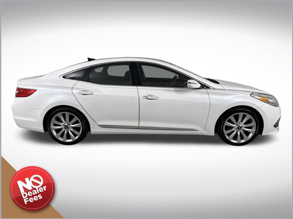 Used 2016 Hyundai Azera Limited image 2