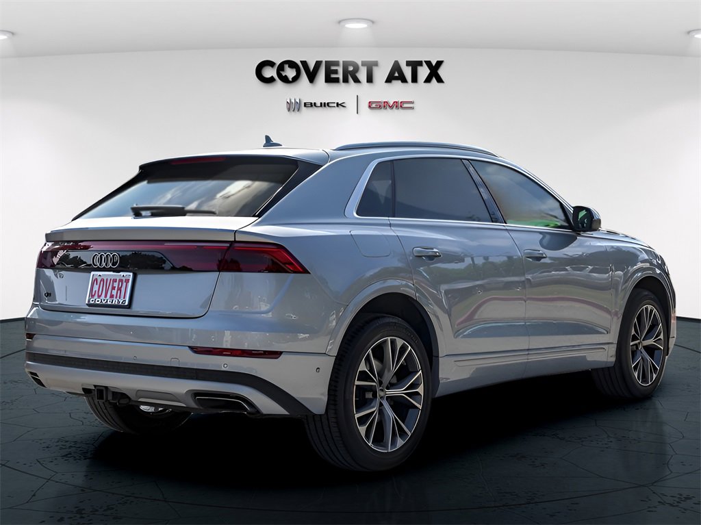 Used 2024 Audi Q8 Prestige image 7