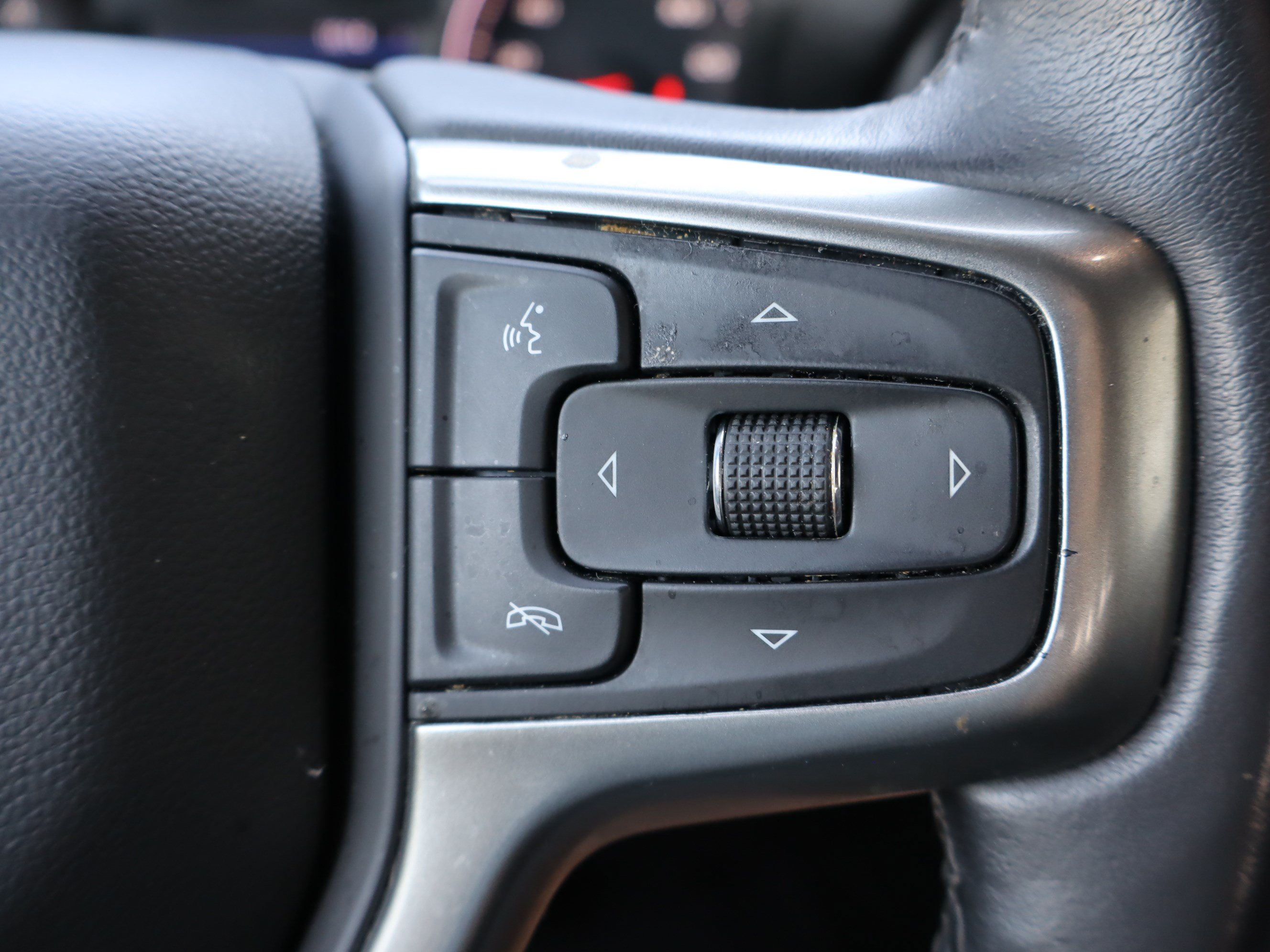 Used 2021 Chevrolet Silverado 1500 LT Trail Boss w/ Bed Protection Package AWD/4WD image 21