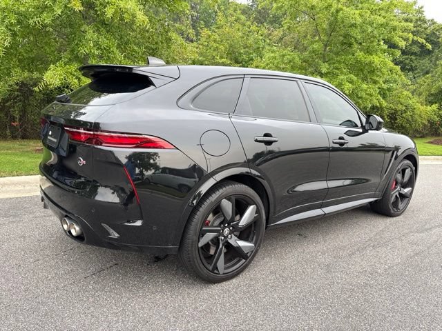 Used 2024 Jaguar F-PACE SVR AWD/4WD image 2
