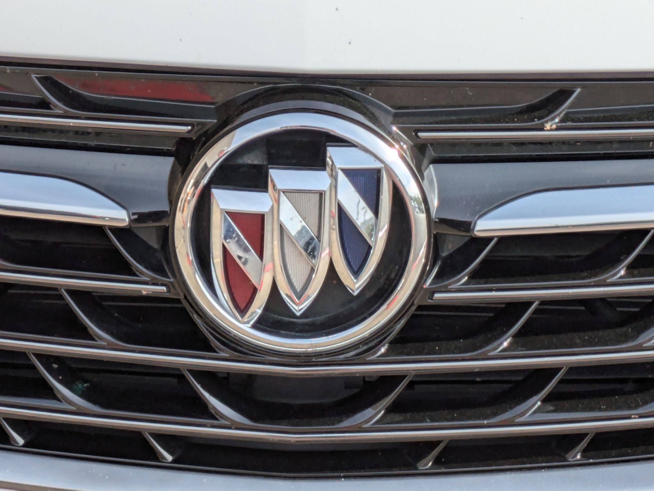 Used 2022 Buick Envision Essence w/ Sport Touring Package FWD image 12