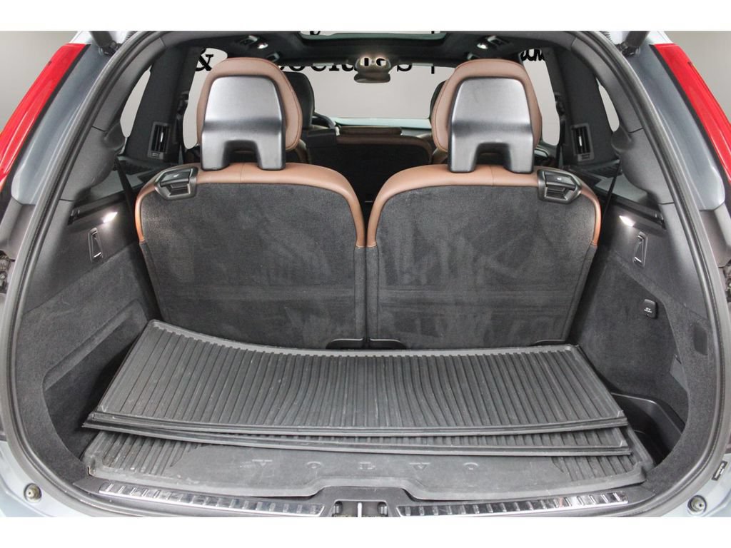 Used 2023 Volvo XC90 B6 Plus w/ Protection Package Premier AWD/4WD image 31