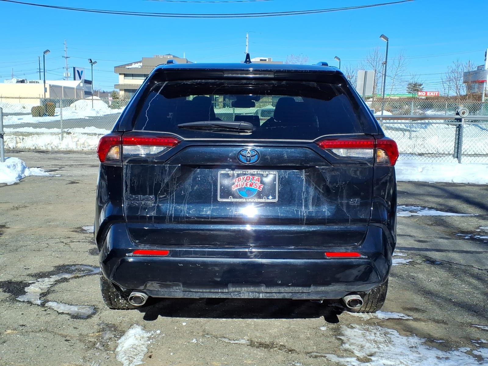Certified 2022 Toyota RAV4 SE w/ Weather & Moonroof Package image 5