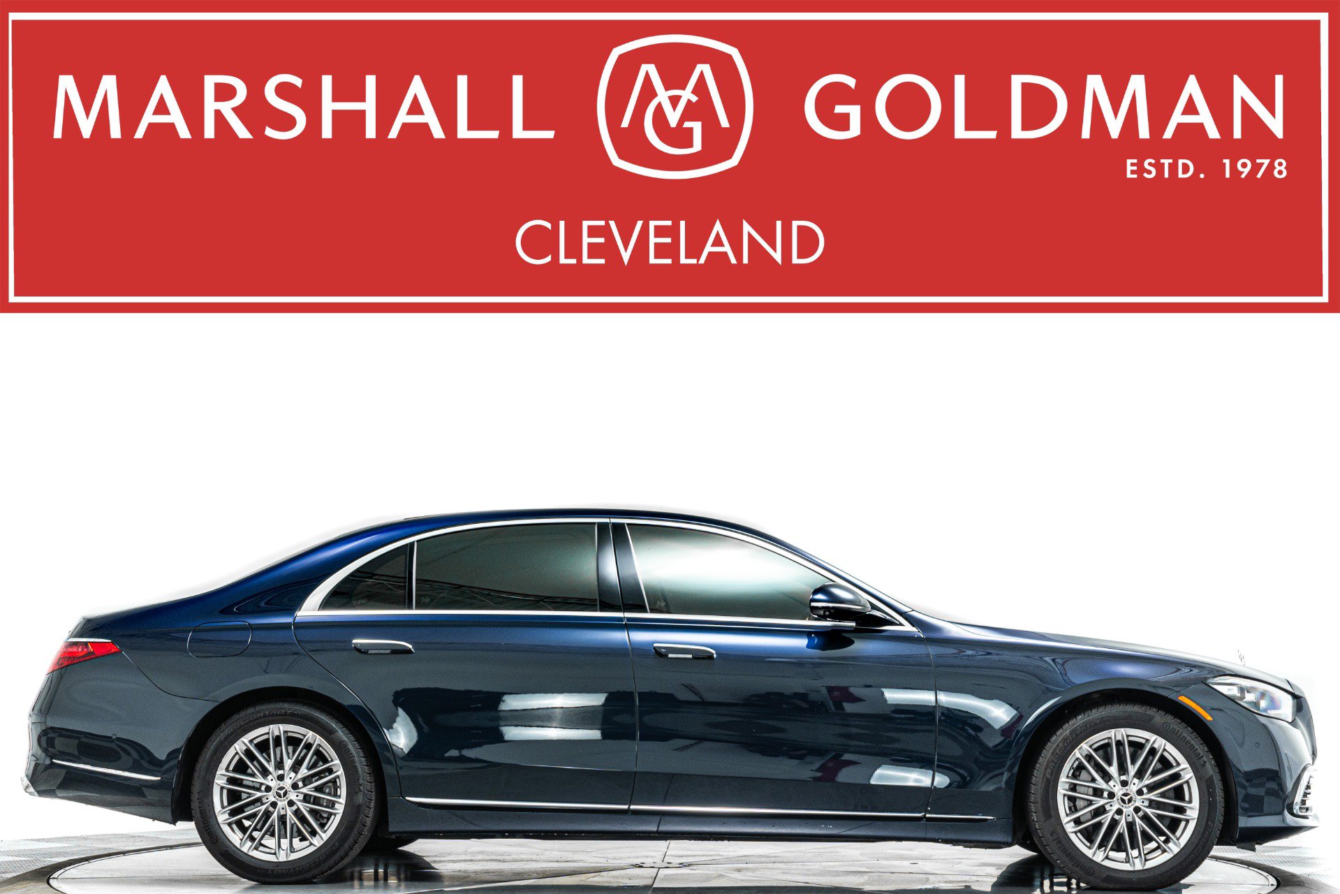 Used 2022 Mercedes-Benz S 580 4MATIC Sedan image 1