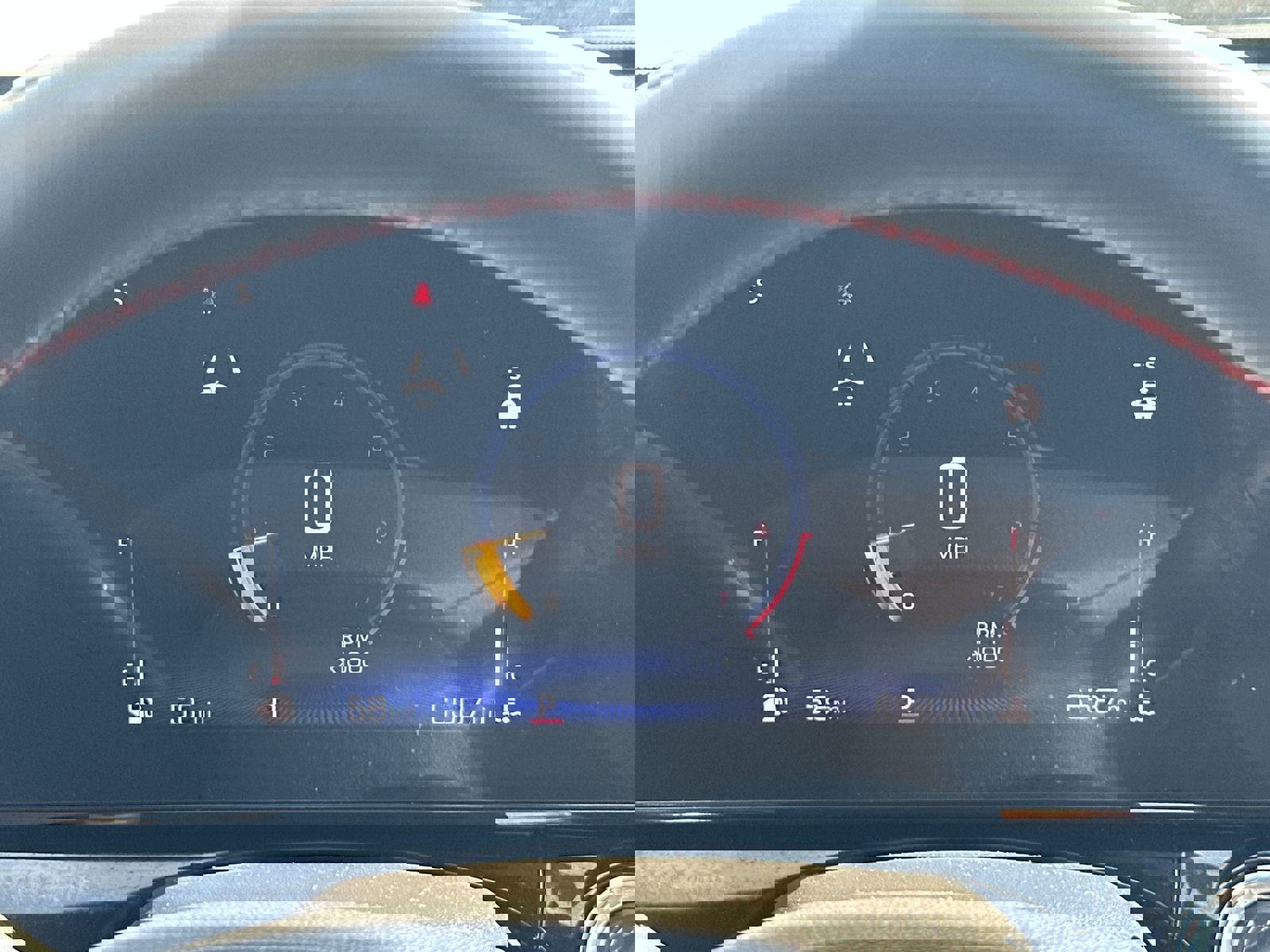 Used 2025 Chevrolet Trax RS w/ Sunroof Package image 23