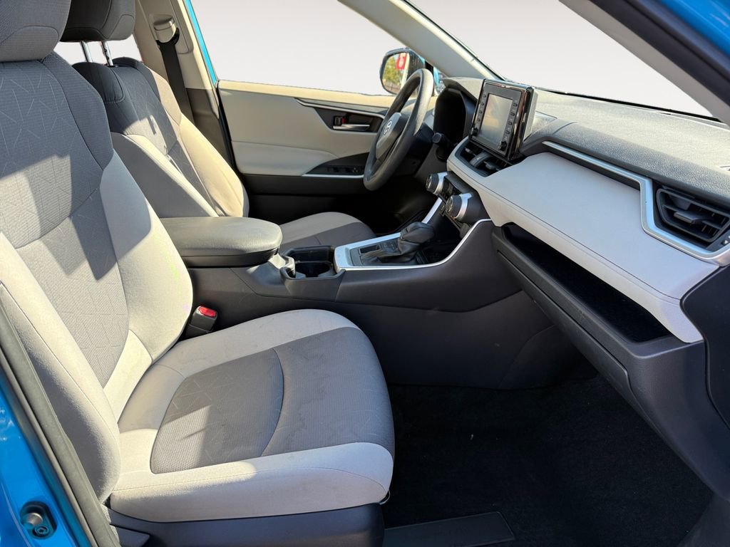 Certified 2019 Toyota RAV4 XLE w/ All Weather Liner Package image 15
