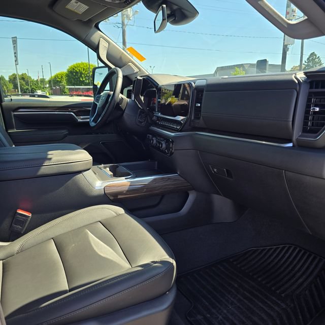 Used 2025 Chevrolet Silverado 2500 LT w/ Trail Boss Package AWD/4WD image 19